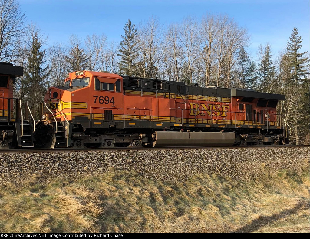 BNSF 7694